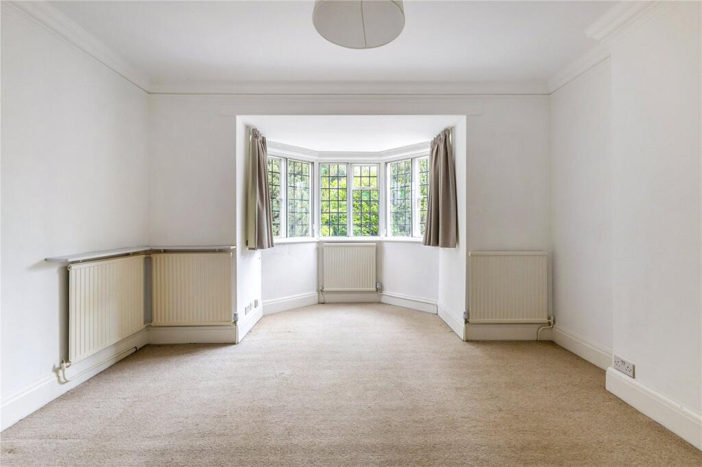 Steels Lane, Oxshott, Leatherhead, Surrey, KT22 - View 5