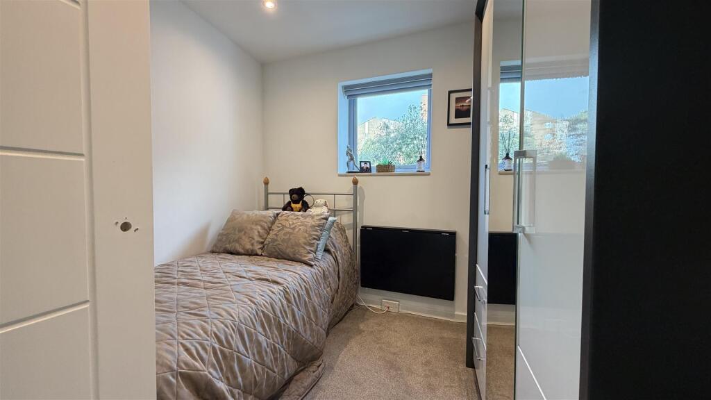 Additional image 18 of Alington Road, Evening Hill