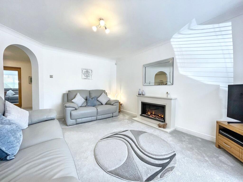 Balmoral Drive, Peterlee, Durham, SR8 1QP - View 4