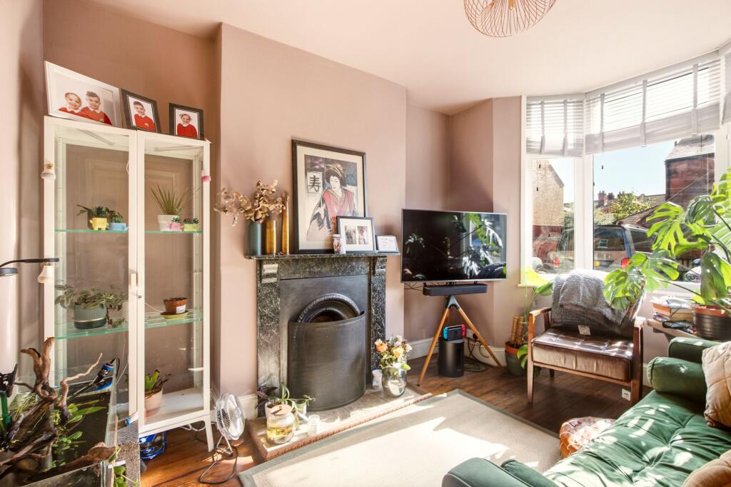 House in Warwick, Sydenham, Royal Leamington Spa - More