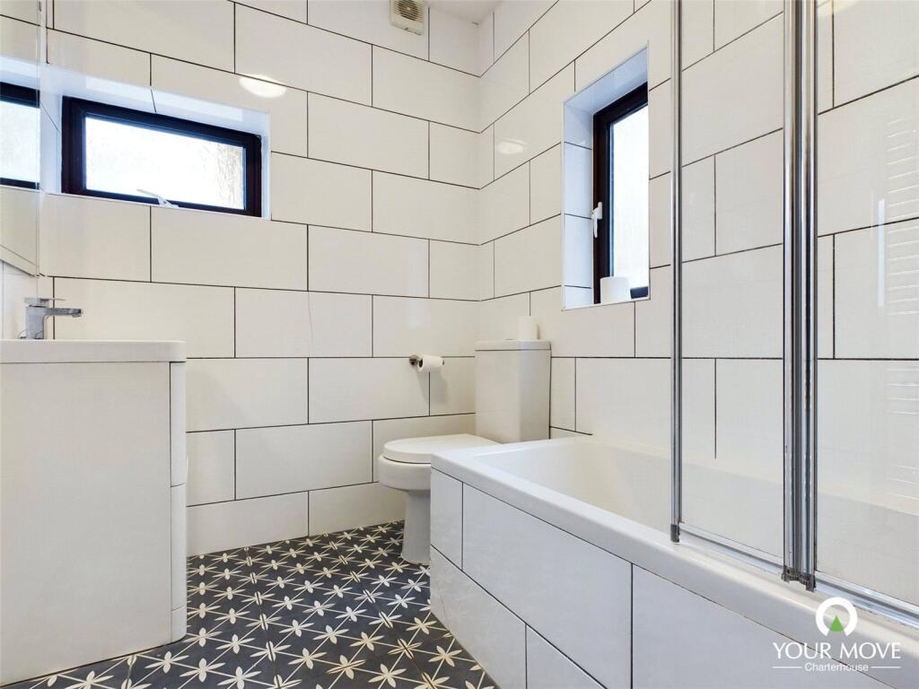 Apartment in Canterbury - View 5