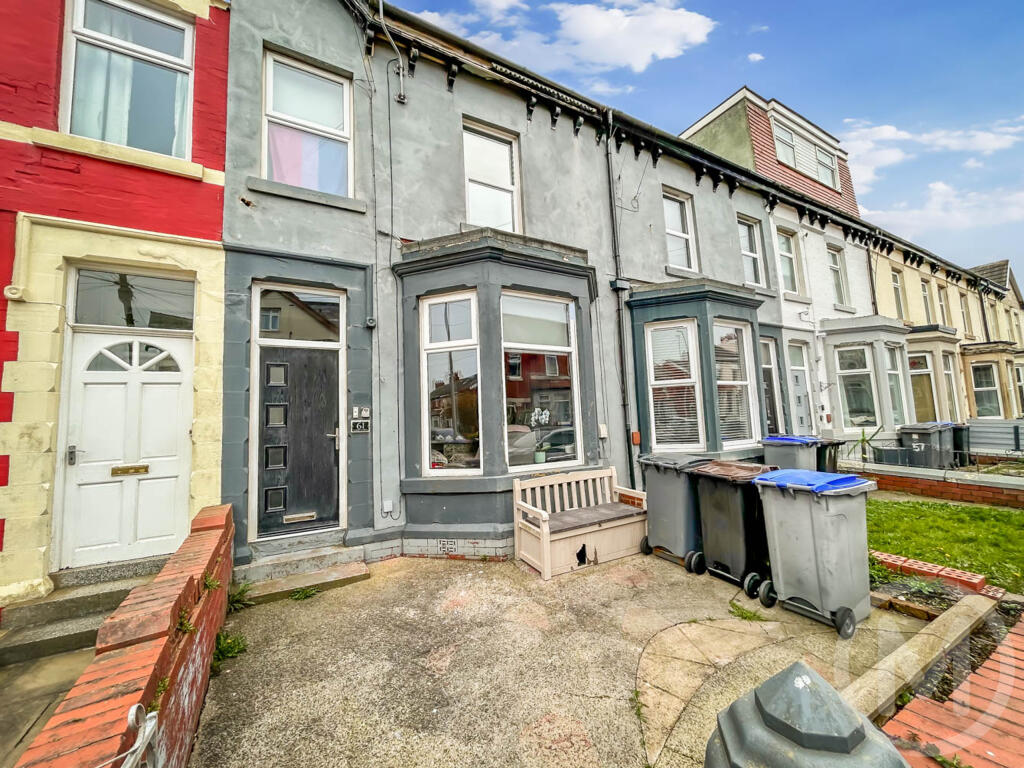4-bed terraced on Warbreck Drive, Bispham, £134,950