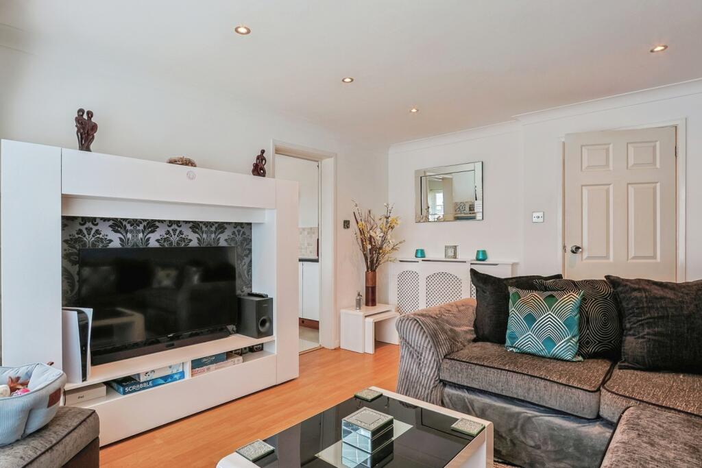 Additional image 2 of Upper Road, Parkstone, Poole, Dorset, BH12