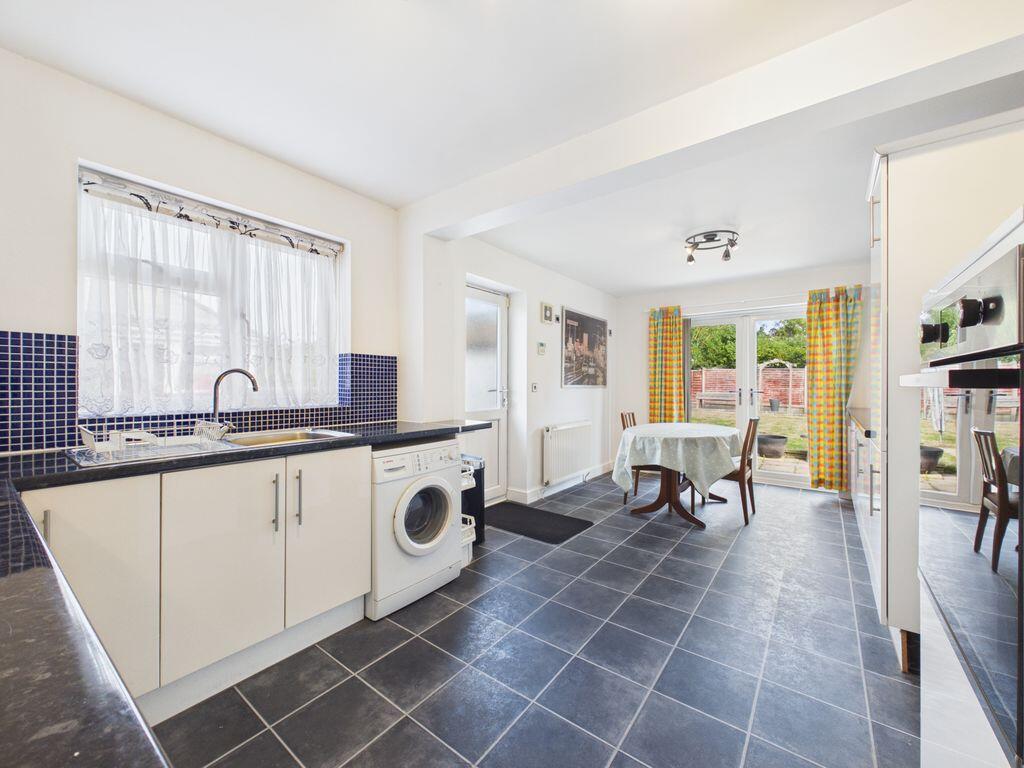 House in Taunton - View 4
