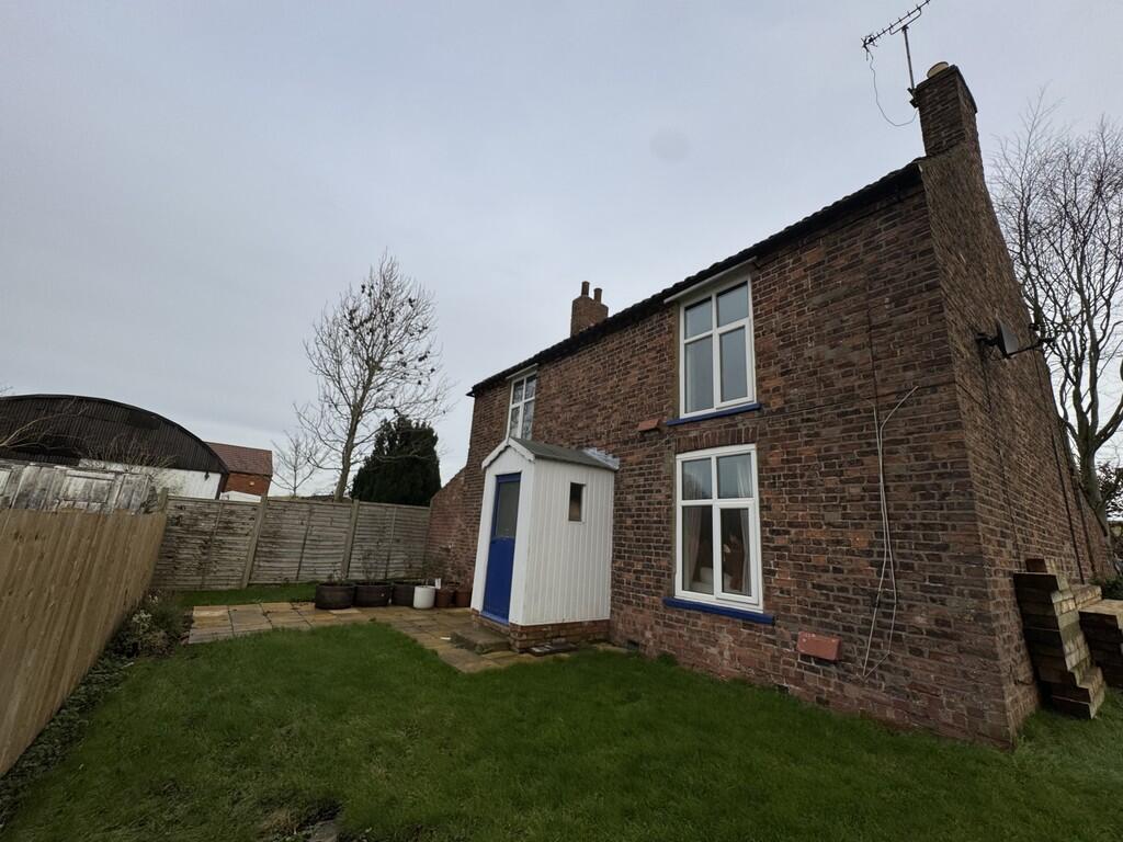 Main image of property: Moor Farm House, Elsham