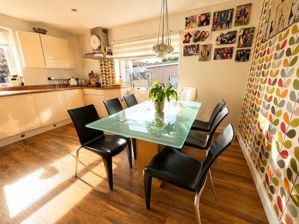 House in Lancaster, Hala - View 5
