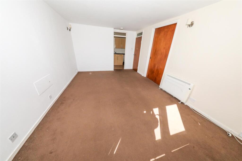 Raeburn Heights, Glenrothes photo 5