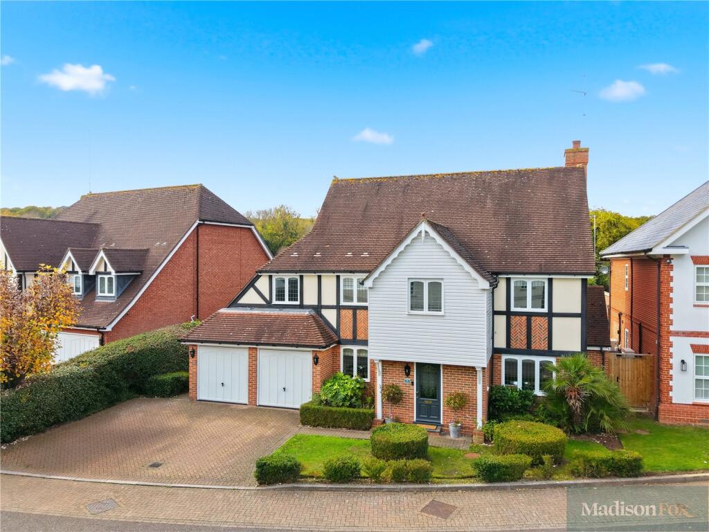 Main image of property: Fallow Fields, Loughton, Essex, IG10