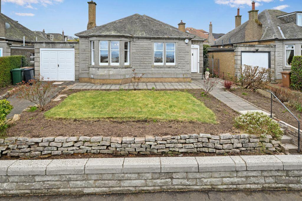 Main image of property: 29 Caiystane Crescent, Fairmilehead, Edinburgh, EH10 6RT