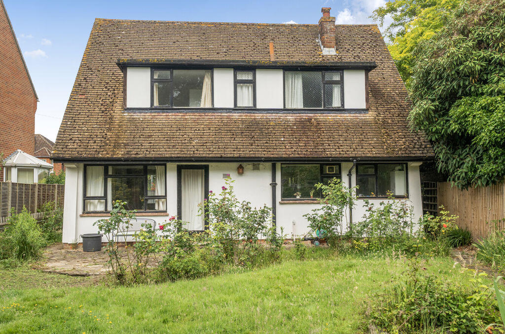 Main image of property: Maidstone Road, Paddock Wood