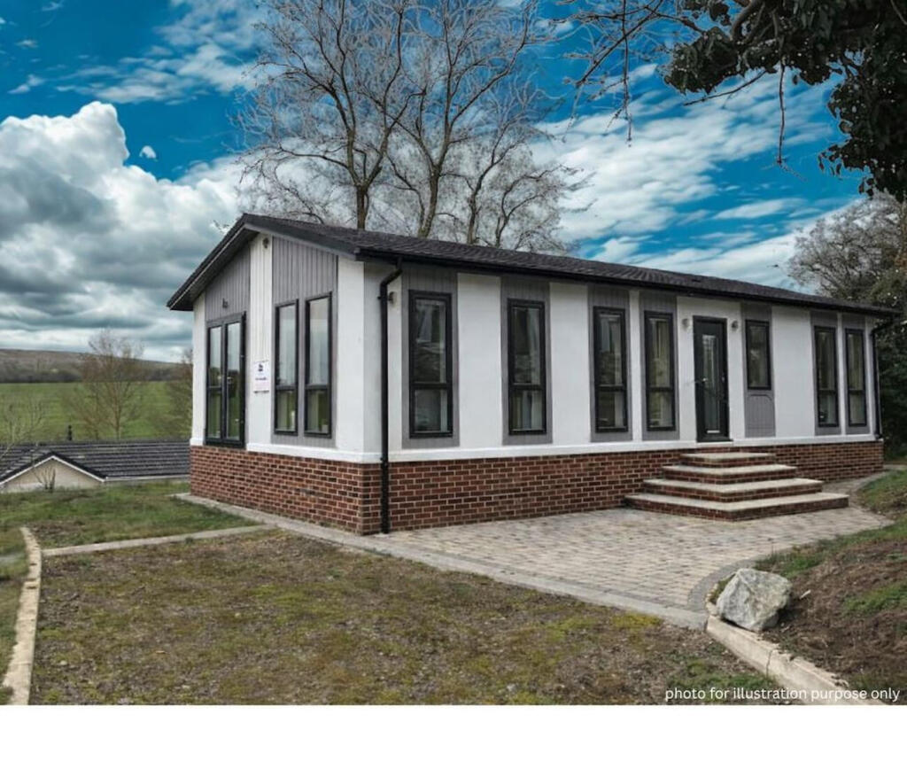 Main image of property: Ipswich, Suffolk, IP6