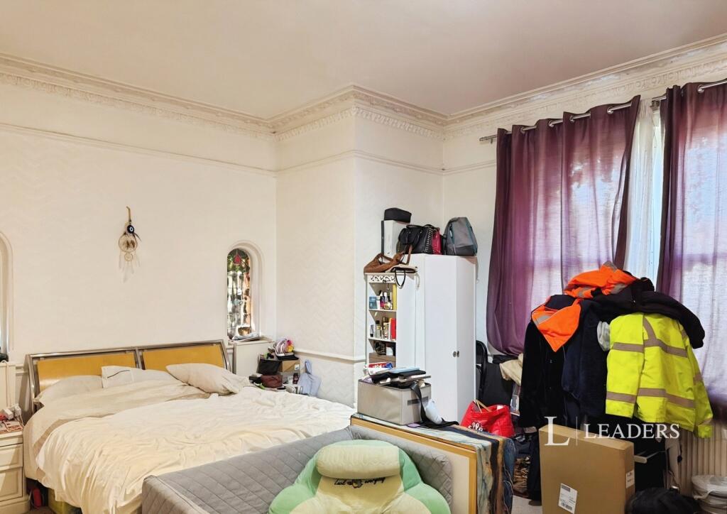 Main image of property: Ravenna House, Richmond Avenue West, Bognor Regis, PO21
