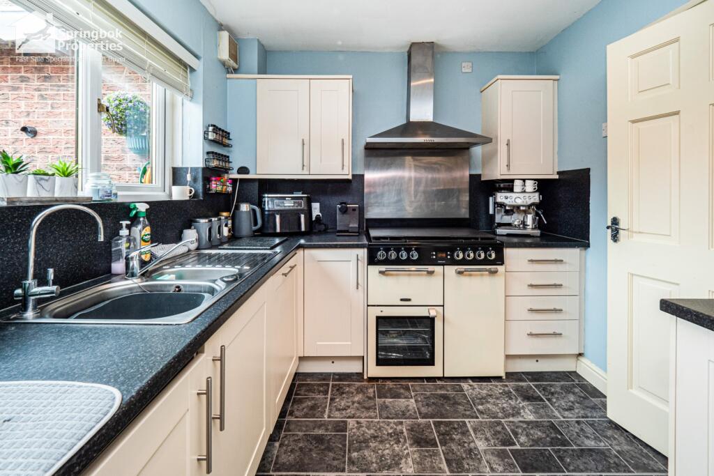 House in East Riding, Easington - View 3