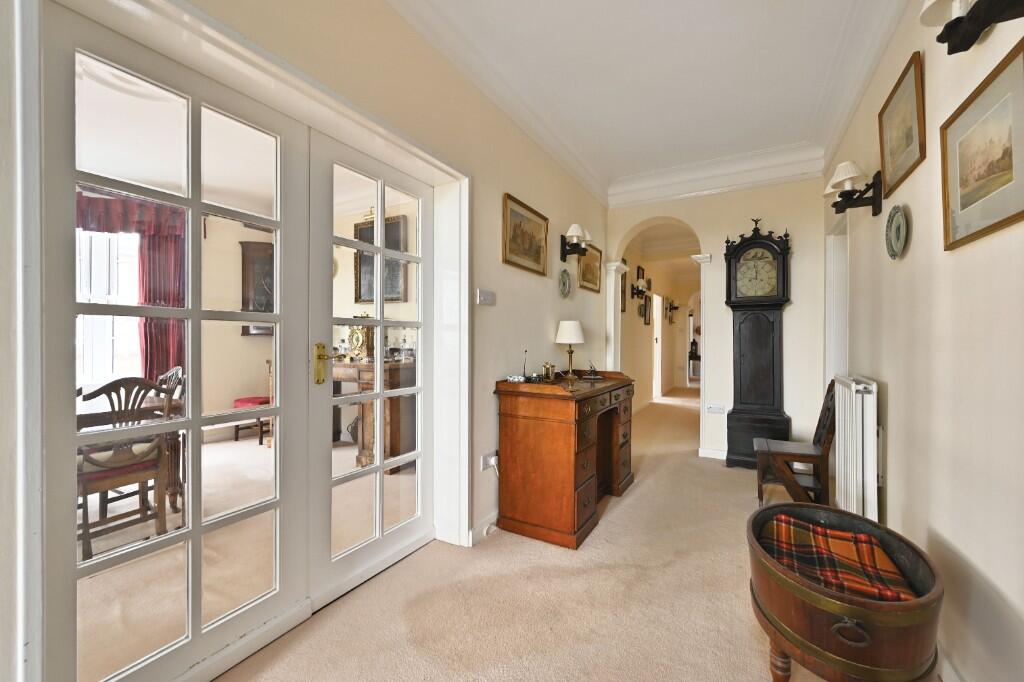 Staveley Road, Eastbourne photo 5