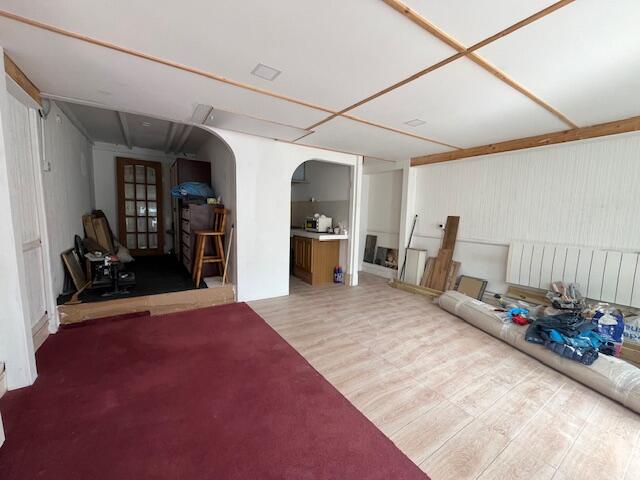 Apartment in Wirral, Liverpool City Region - View 3