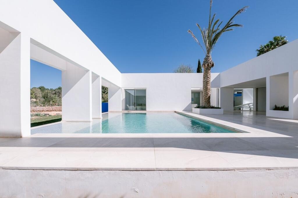 Main image of property: Balearic Islands, Ibiza, Santa Eulària Des Riu