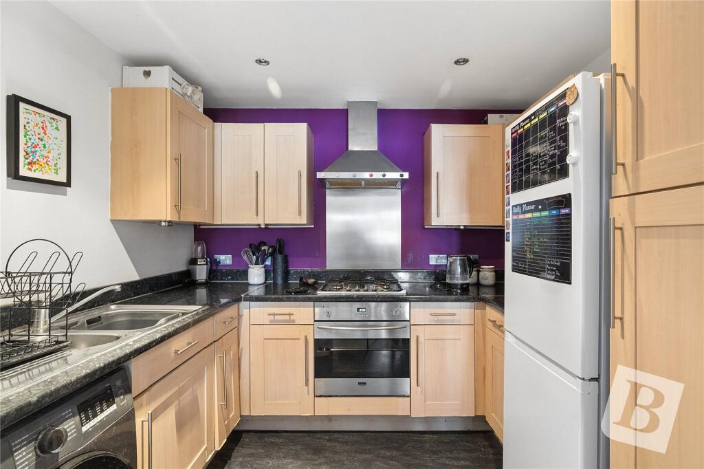 Apartment in London - More