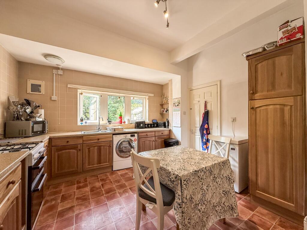 House in High Peak, Hadfield - More