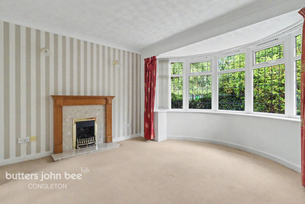 House in Congleton, West Heath - View 4