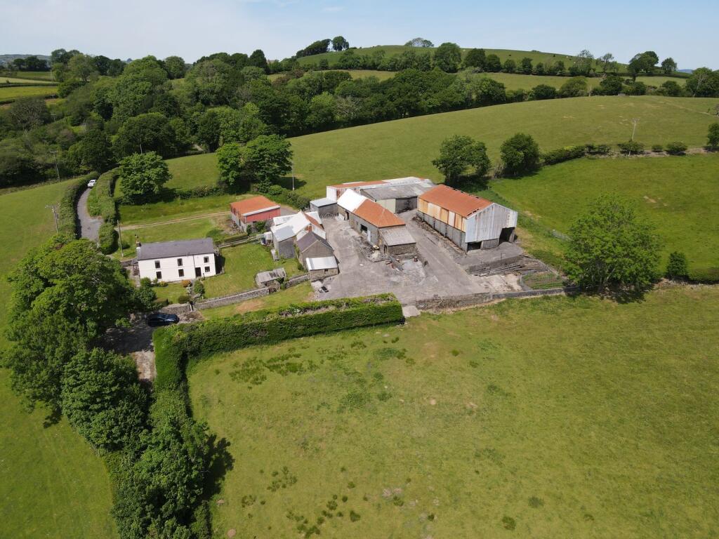 Heol Troeon Bach, Llanedi, Pontarddulais, SA4 photo 2