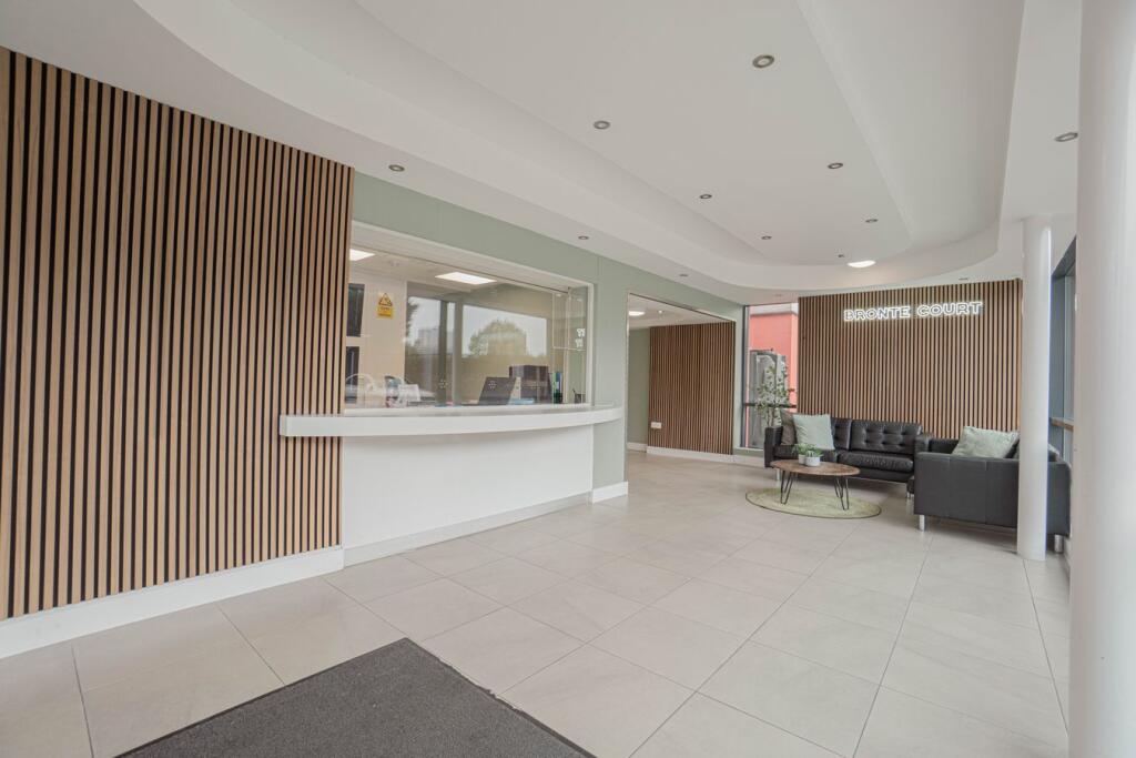 Apartment in Manchester - View 3