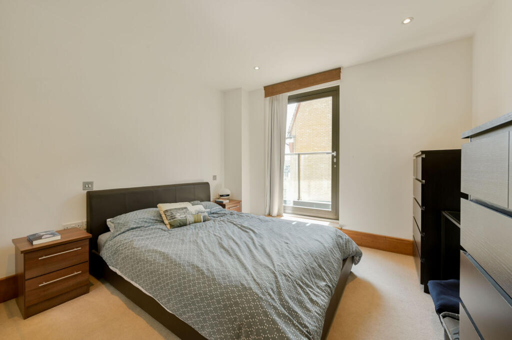 Apartment in London - View 5