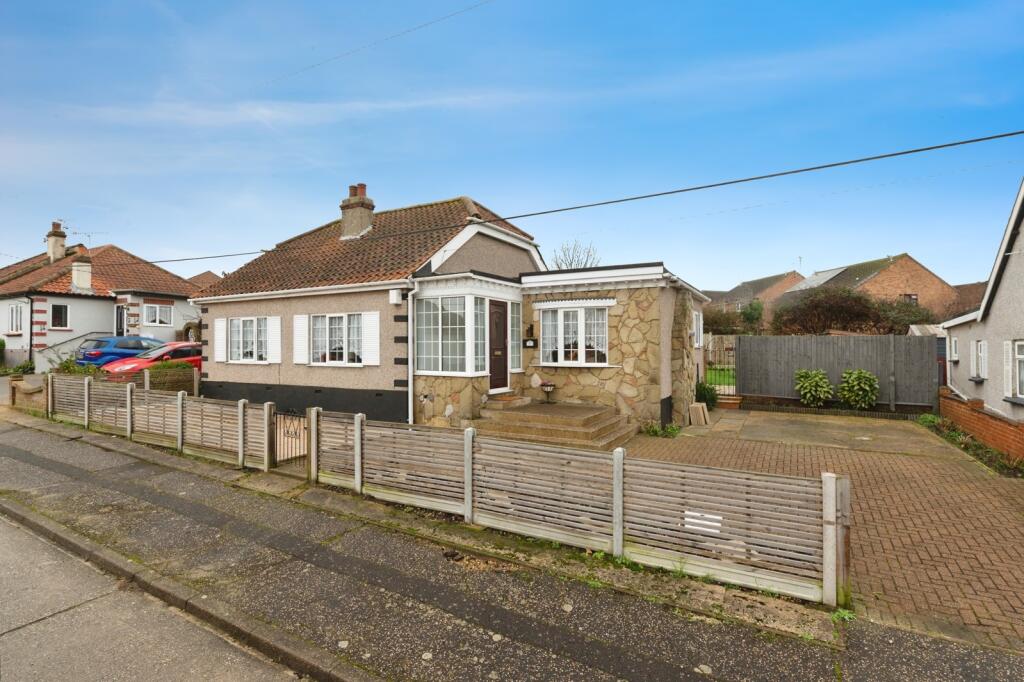 Main image of property: Rectory Gardens, Basildon, Essex, SS13