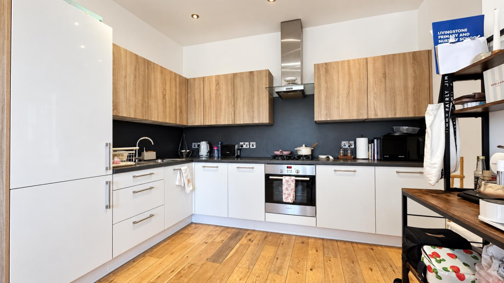 Apartment in Barnet, Barnet Vale, New Barnet - View 5