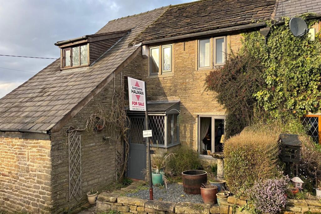 Main image of property: Gibb Lane, Mellor, SK6