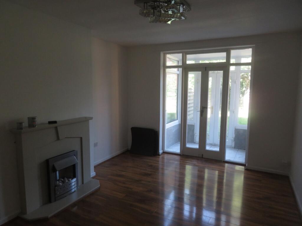 House in Oldham - View 3