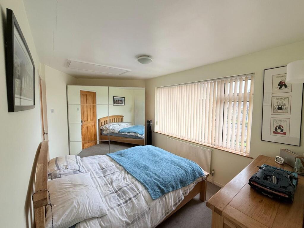 Lucerne Road, Bramhall, SK7 photo 4