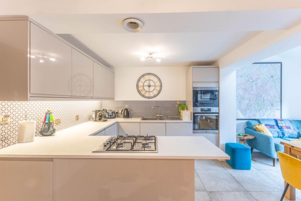 House in Lancaster - View 4