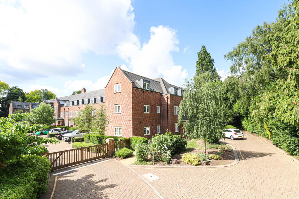 Additional image 10 of Pegrum Drive, London Colney, AL2