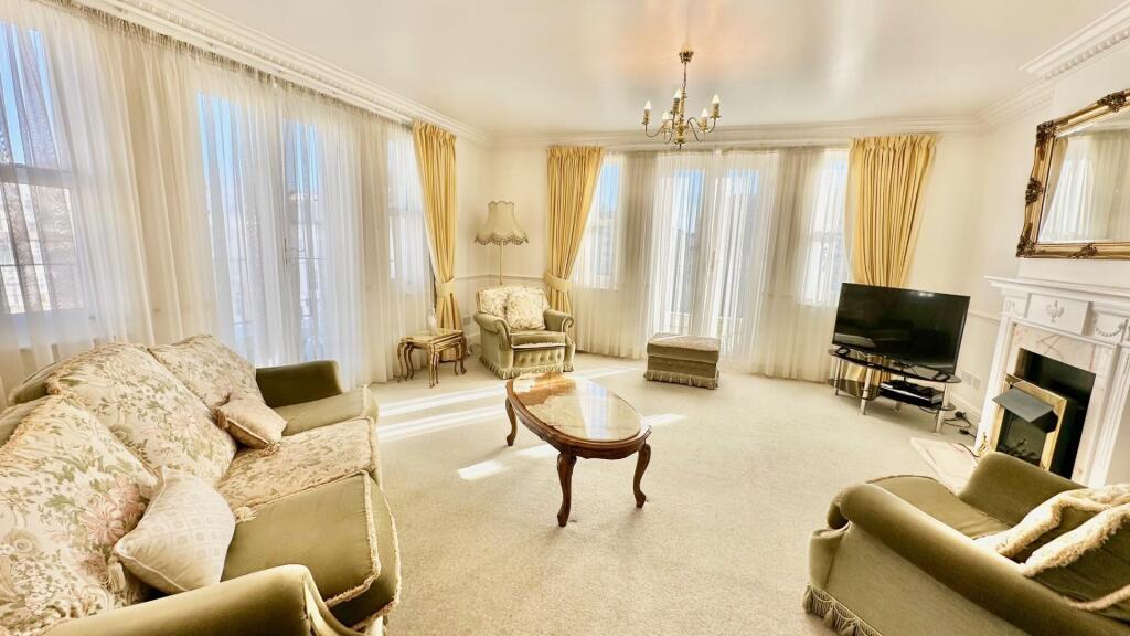 Devonshire Place, Eastbourne photo 2