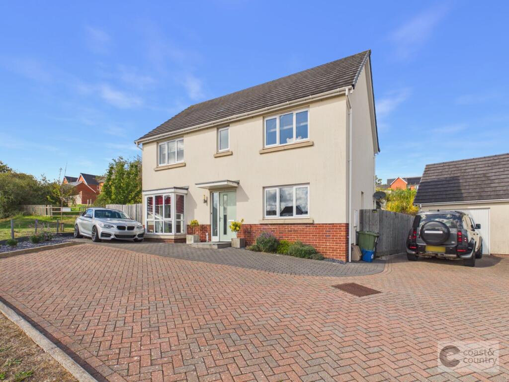 Main image of property: Saxon Way, Kingsteignton, TQ12
