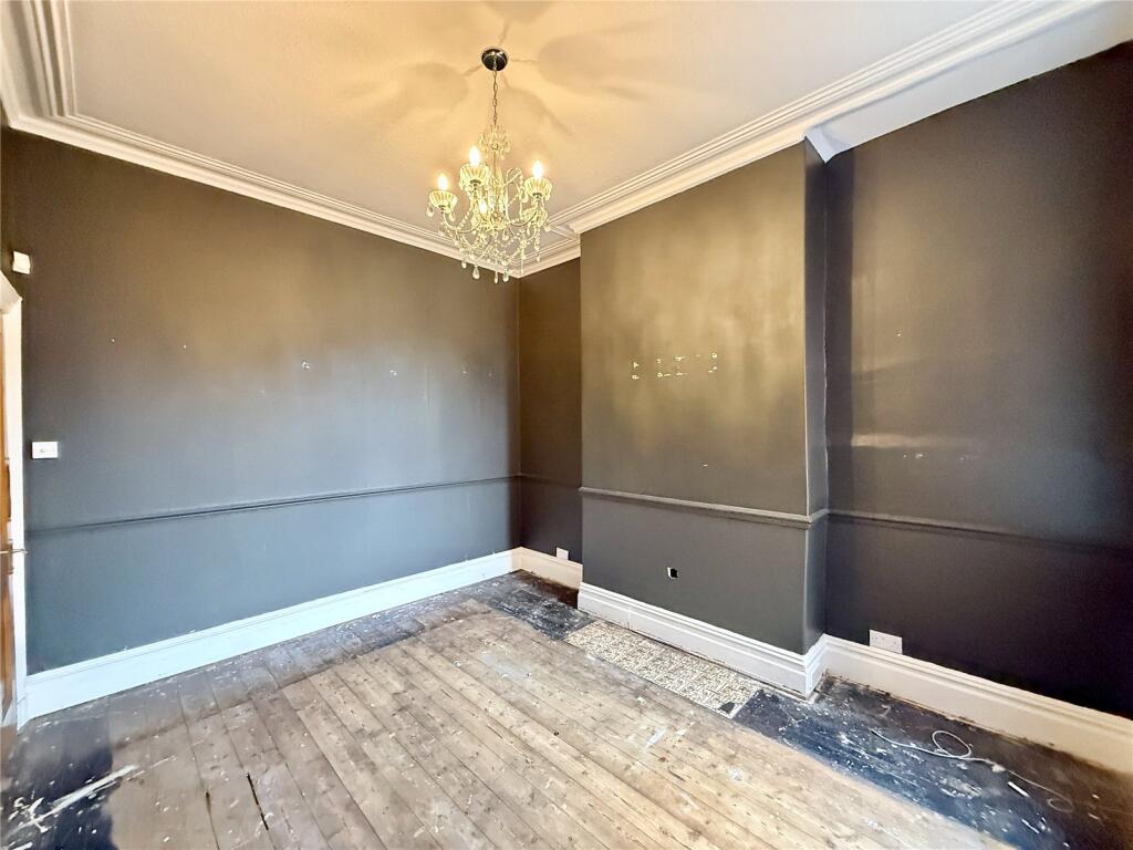 House in Sefton, Churchtown - More