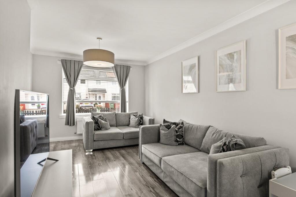 House in Bathgate, West Lothian - View 2