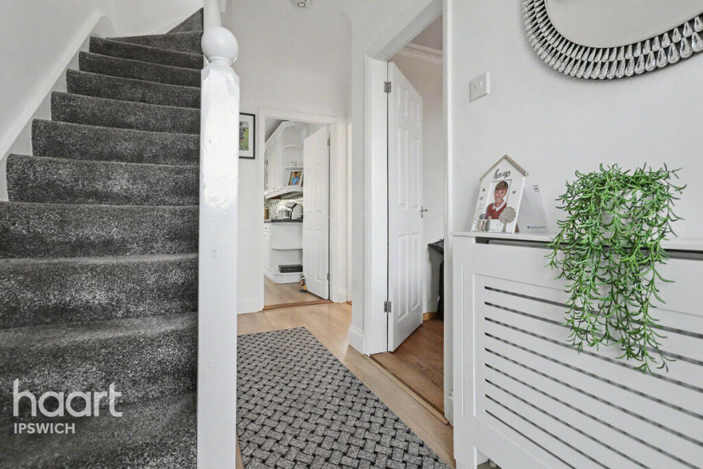 House in Ipswich, Suffolk - View 2
