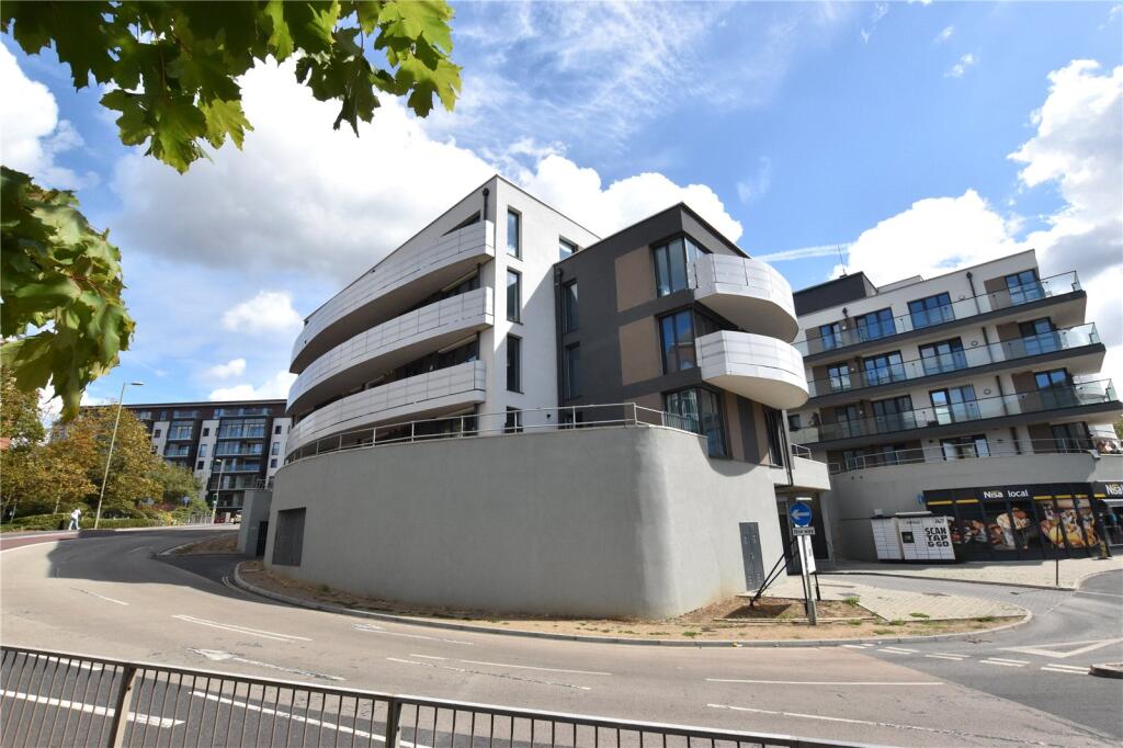 Main image of property: Farnborough Road, Farnborough, Hampshire, GU14