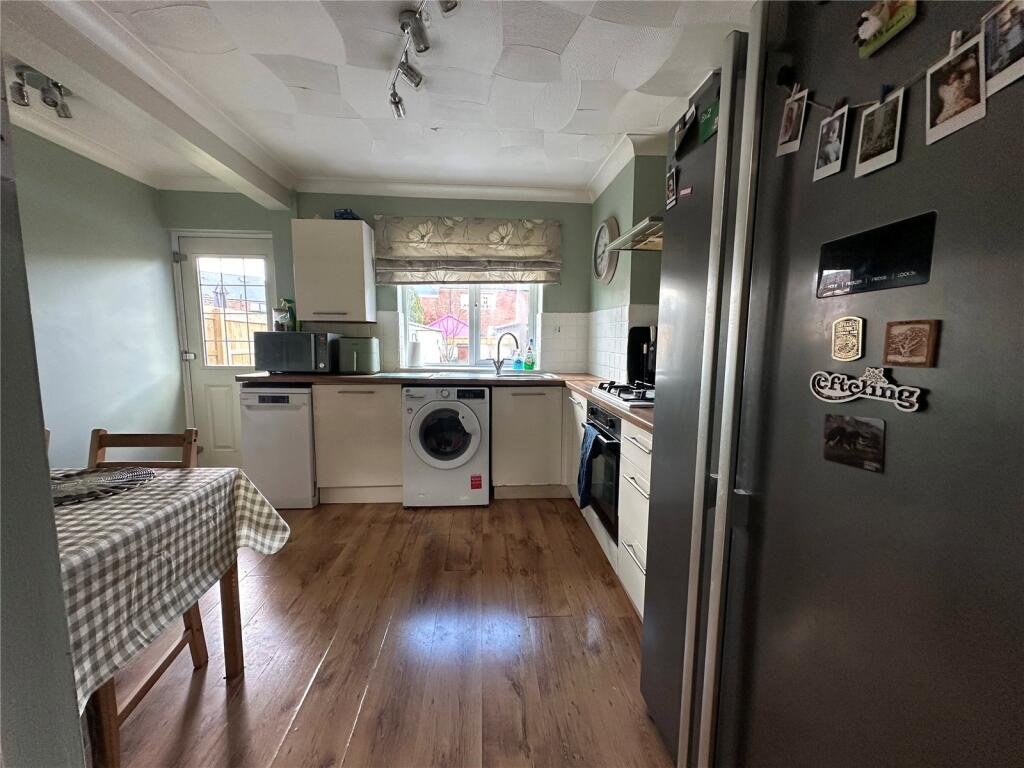 Mayfield Terrace, Warsop, Mansfield, Nottinghamshire, NG20 photo 5