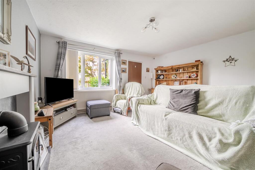 House in Chippenham, Derriads, Patterdown - View 3