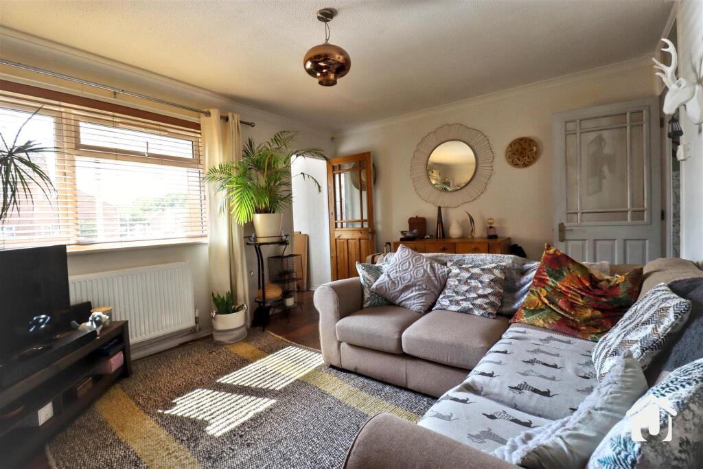 House in Leicester - More