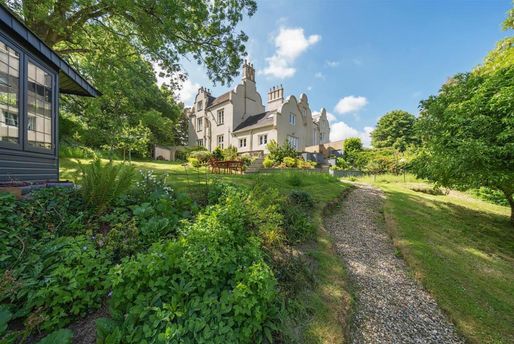 5-bed semi-detached on Bishops Tawton, Barnstaple, £650,000