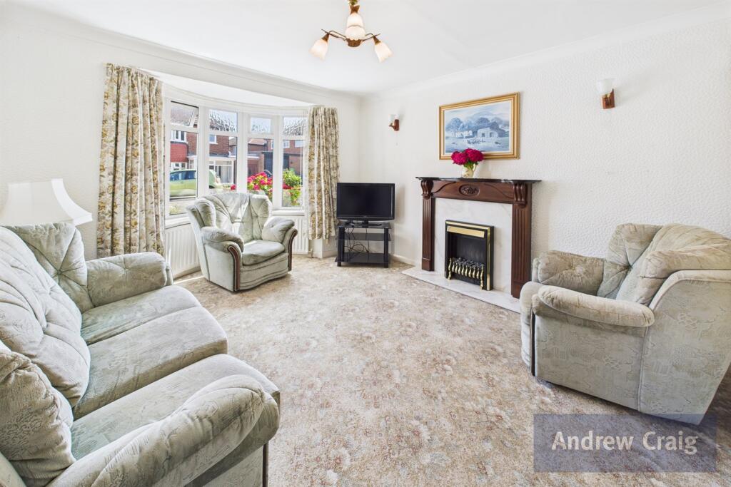Marina Grove, Fulwell photo 3