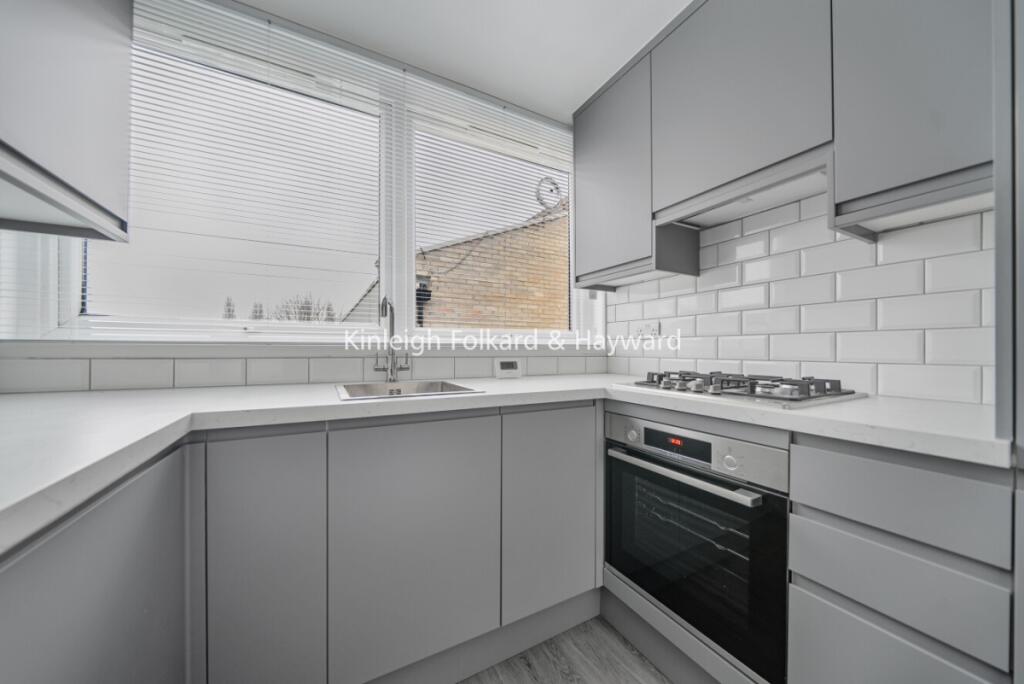 Main image of property: Masons Hill, Bromley, Kent, BR2