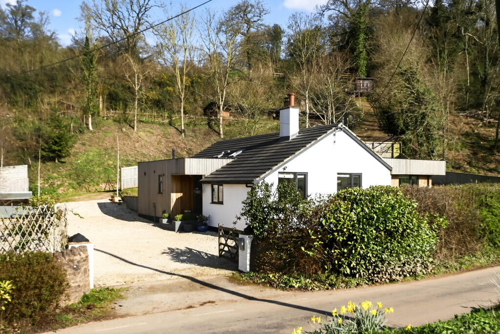 Main image of property: Beech Tree Hill, Bridgwater, TA5