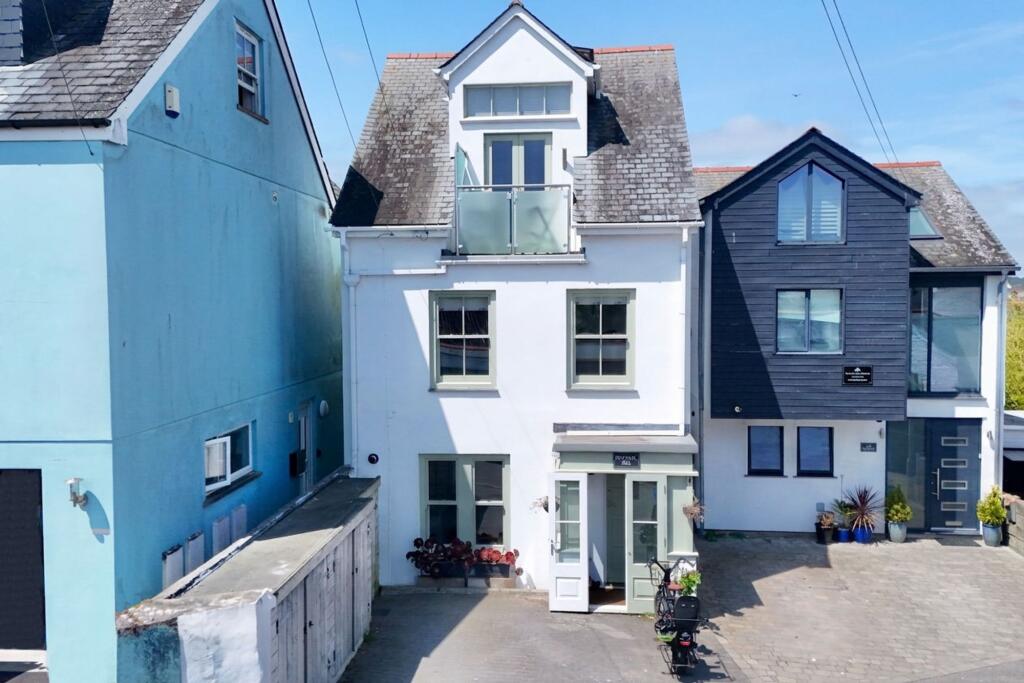 Main image of property: Waterloo Road, Falmouth, TR11