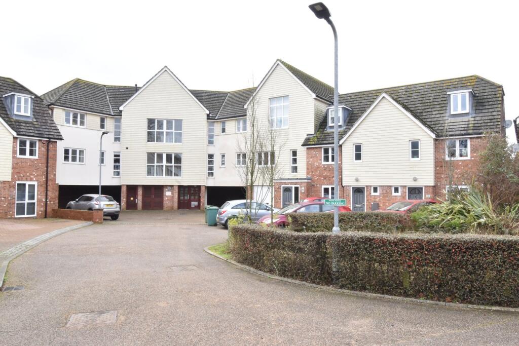Main image of property: Westwood Lodge, Westwood Close, Lenham, ME17