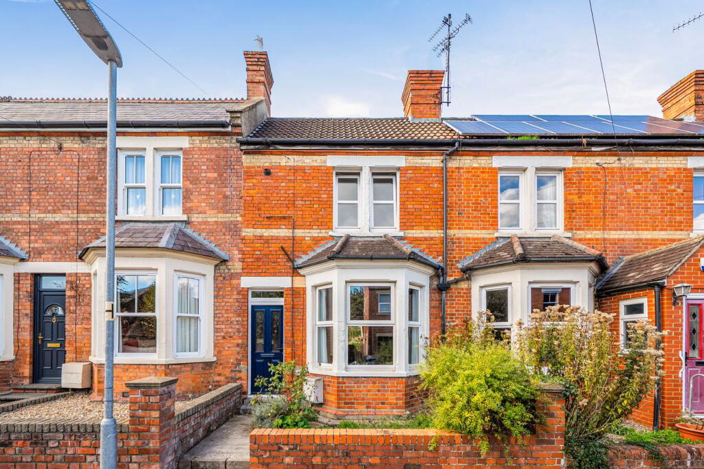 2-bed terraced on Wallbridge Avenue, Frome, BA11, £385,000