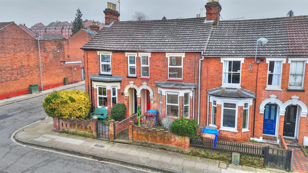 Main image of property: Cemetery Road, Ipswich